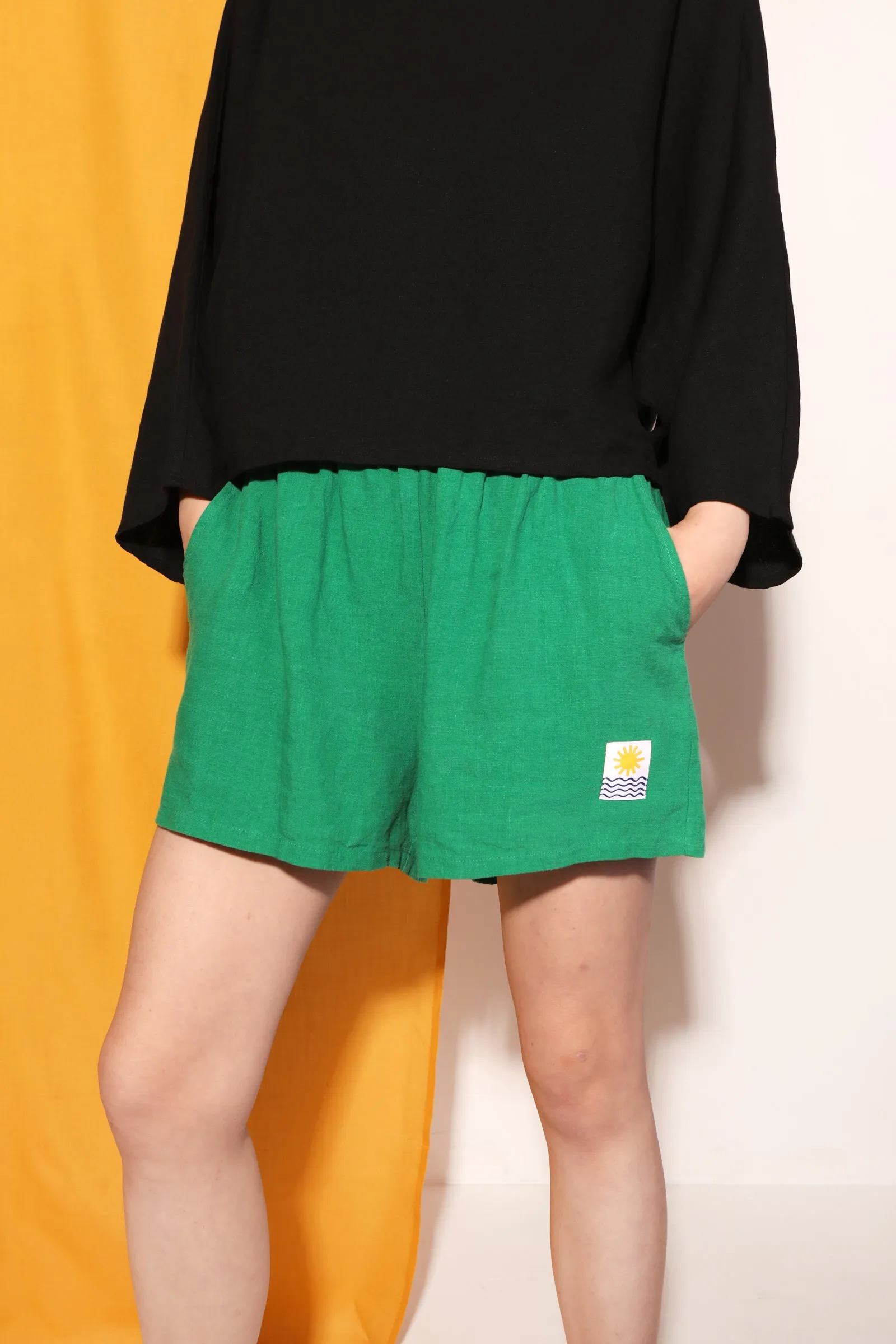 Basic Linen Shorts Grass