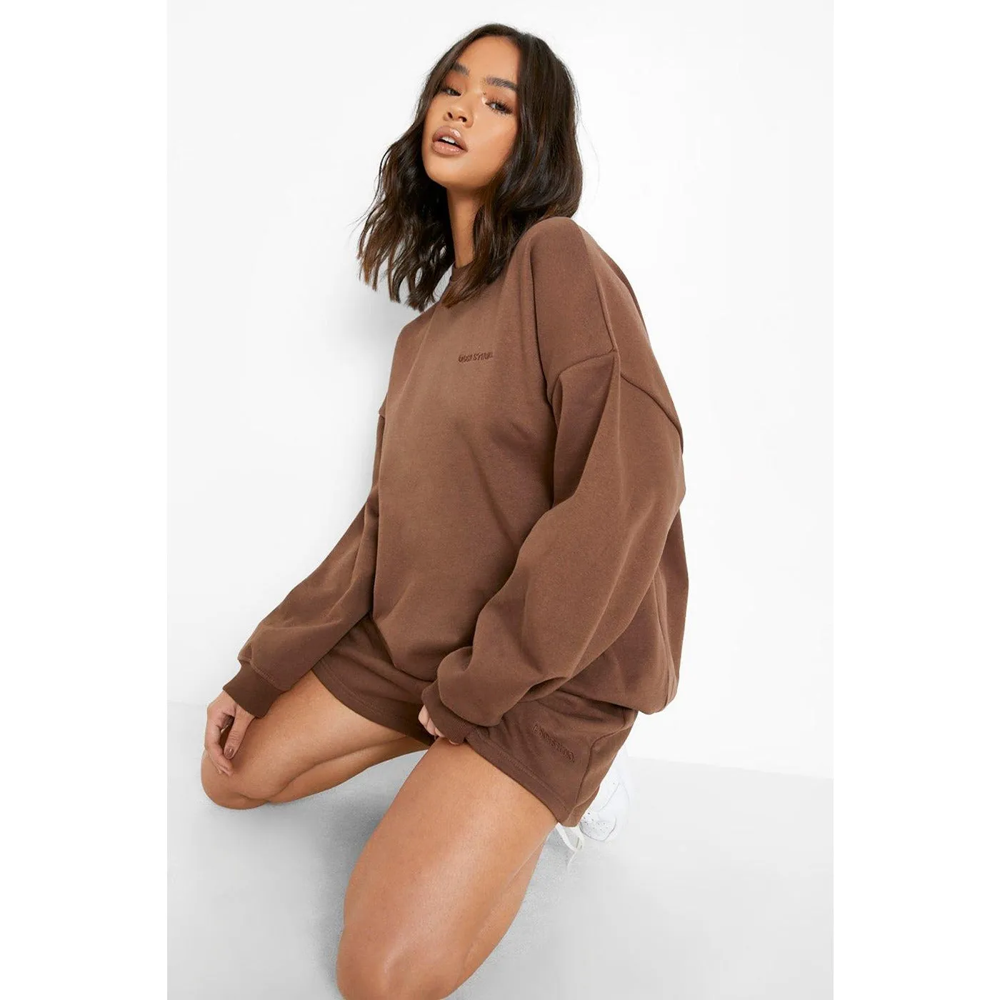 DSGN STUDIO Logo Chocolate Sweatshirt