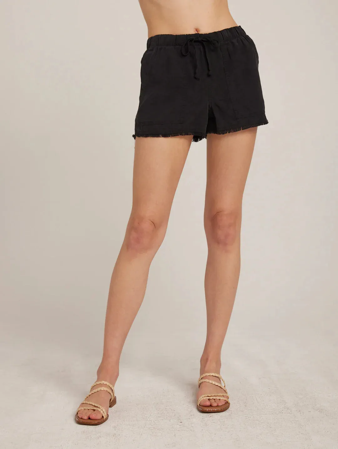 Frayed Pocket Short - Vintage Black