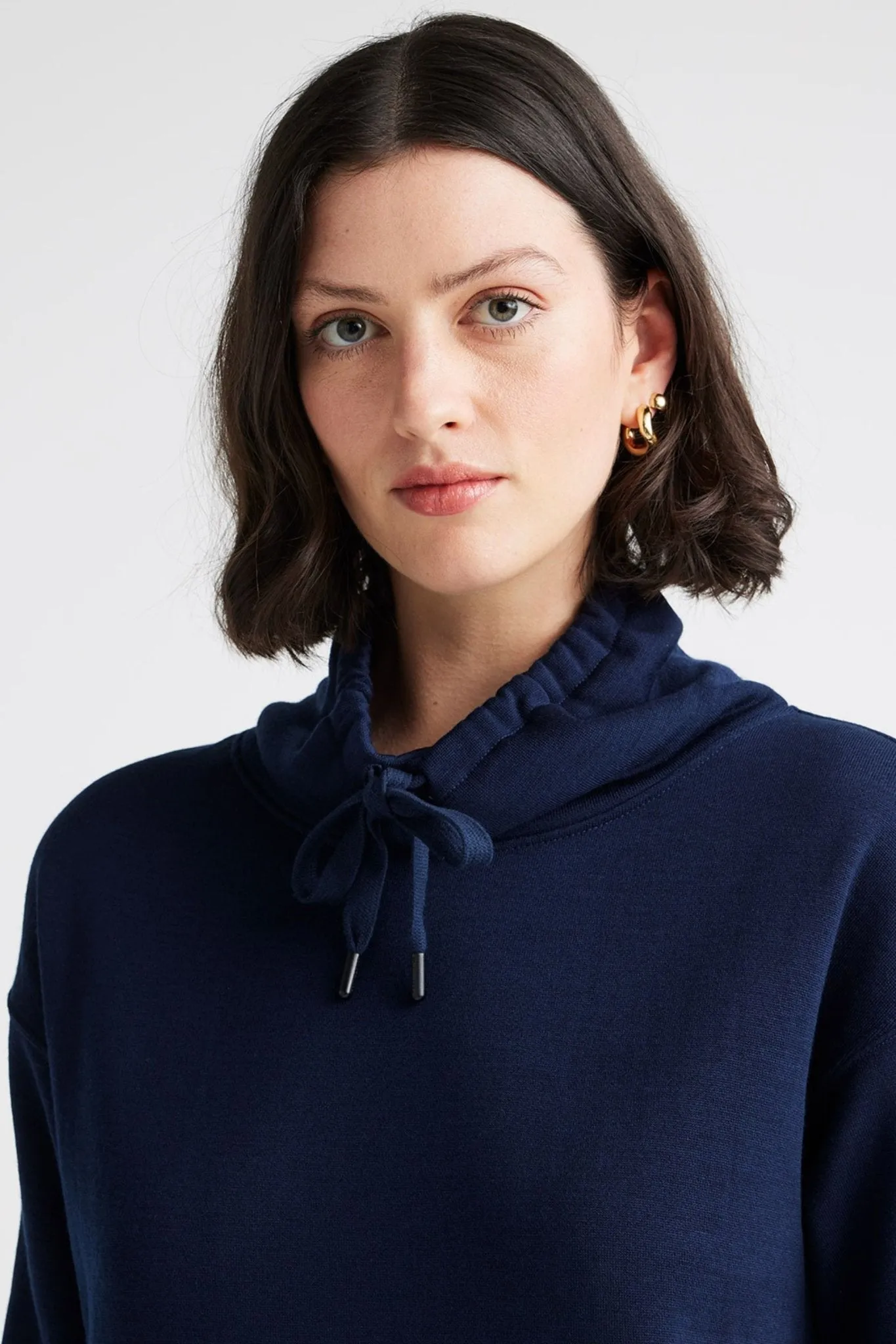 LOUNGE FUNNEL NECK - 648