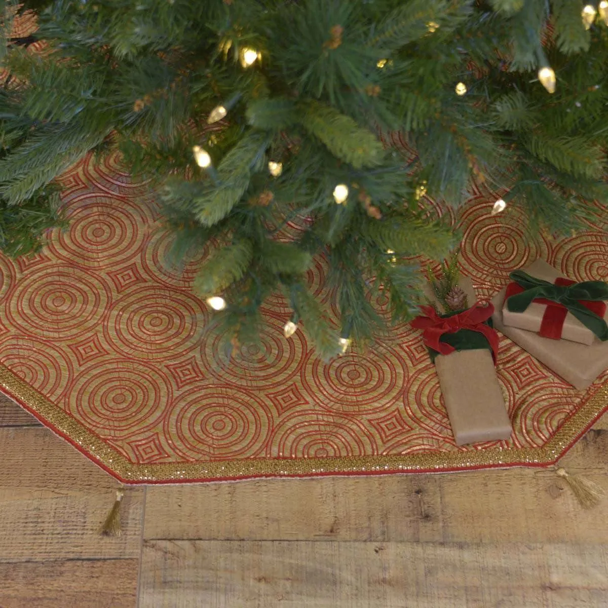 Soleil Christmas Tree Skirt 60 VHC Brands