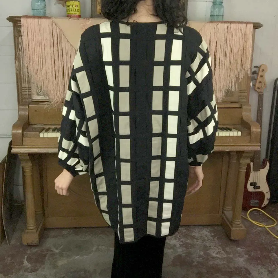 Vintage | Oversized Boho Abstract Geometric Puff Sleeve Jacket | Free Size